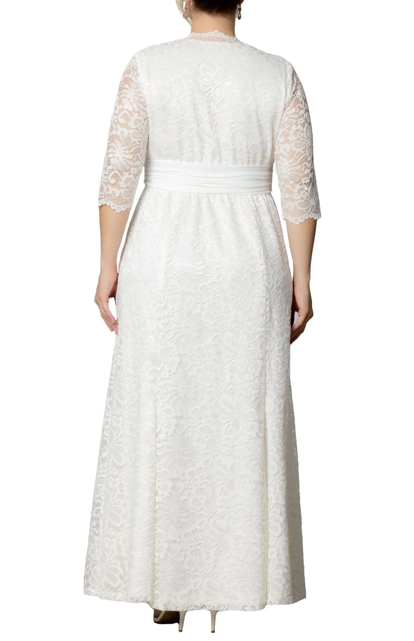 Amour Lace Wedding Gown - Plus