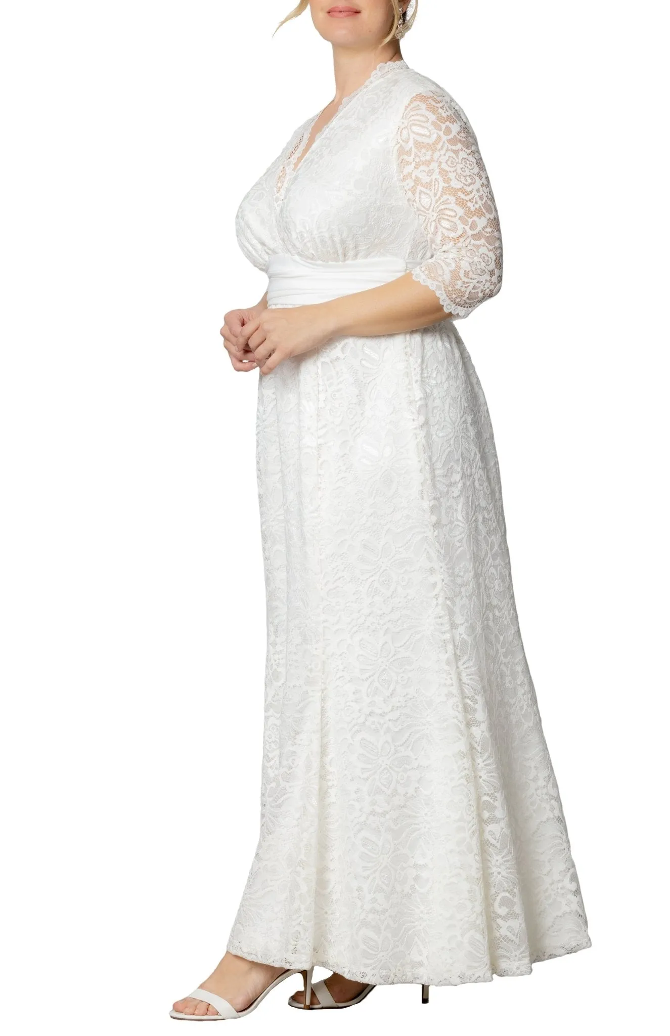 Amour Lace Wedding Gown - Plus