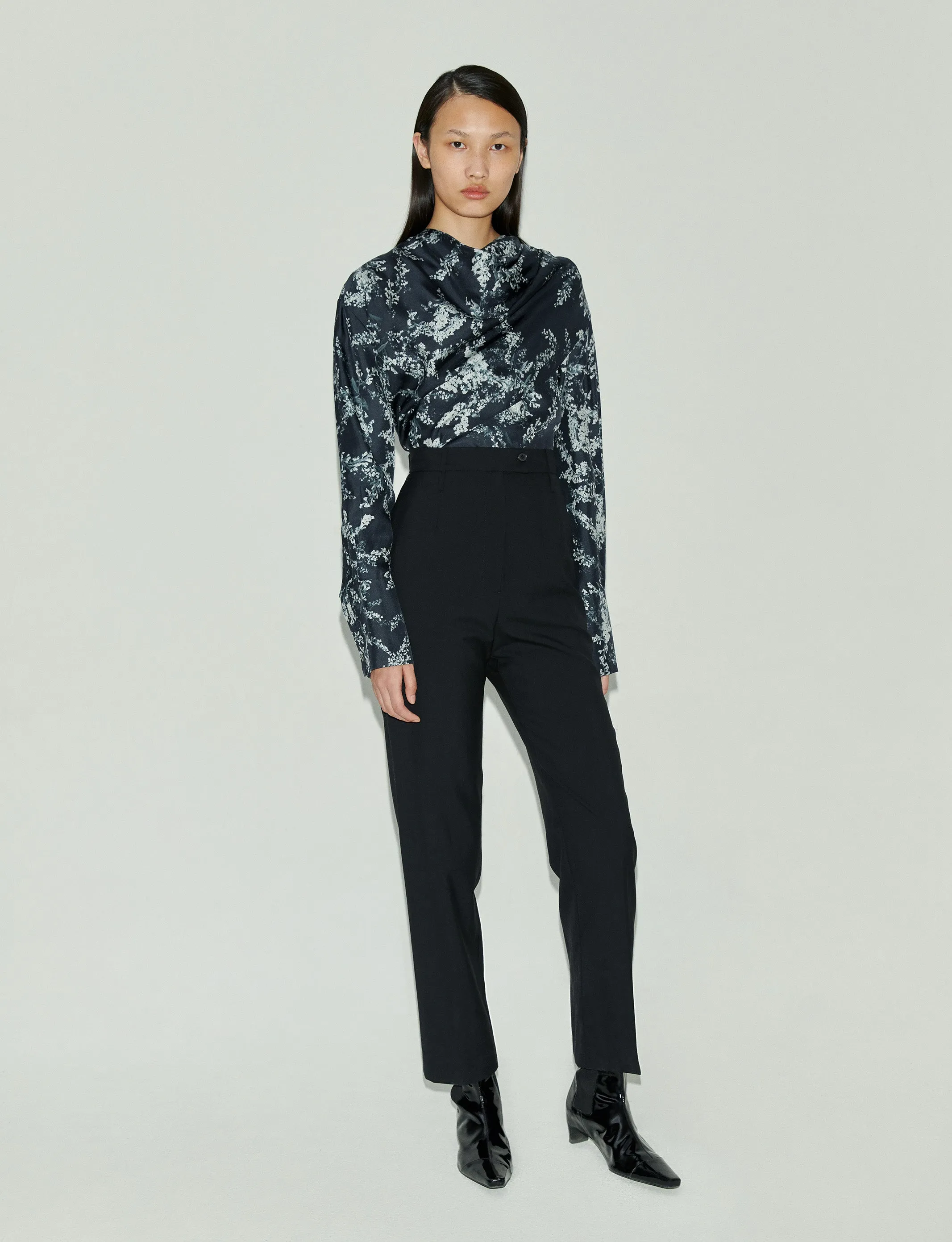 Draped Neck Layer Blouse-Black Grey Print