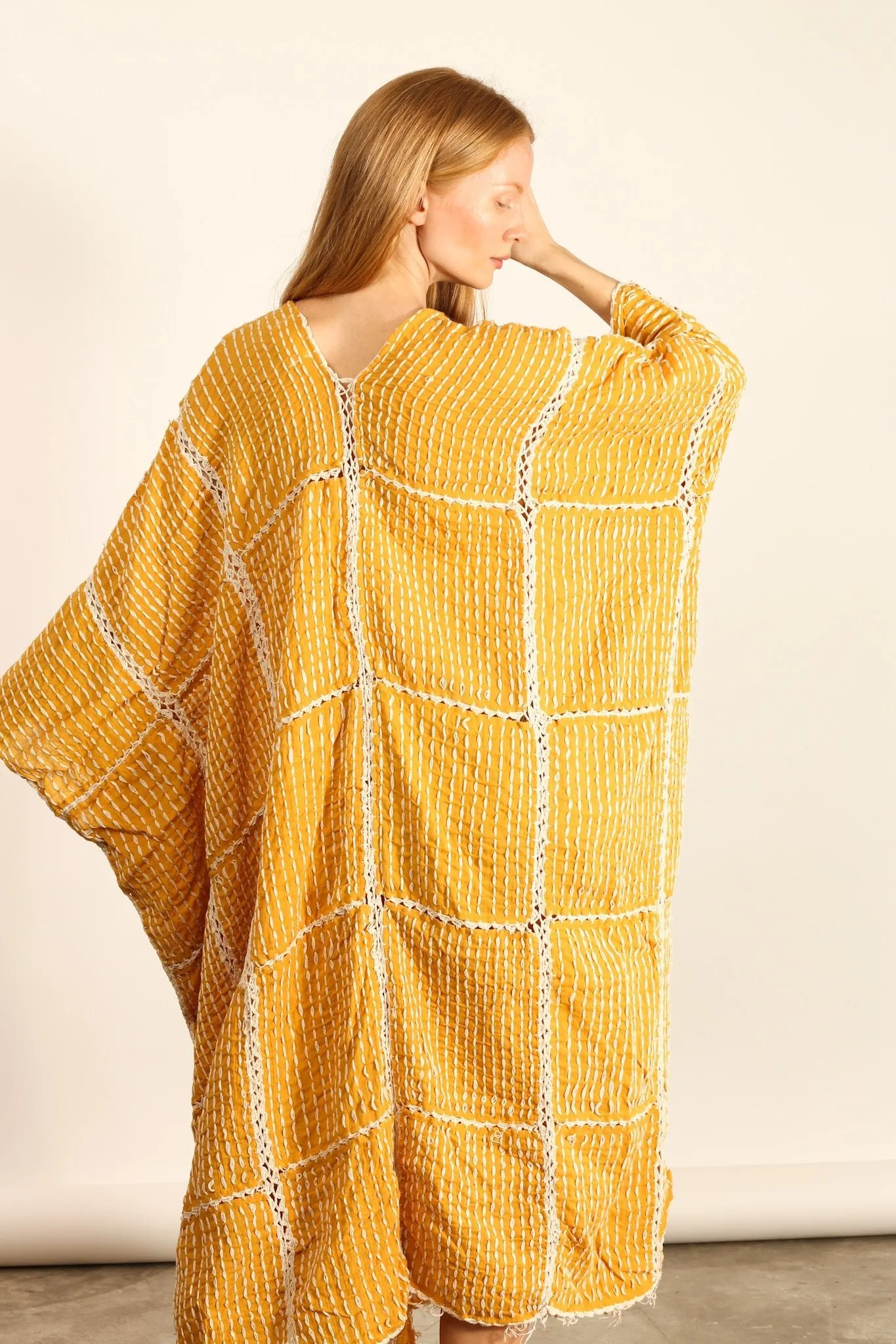 EMBROIDERED STITCH KIMONO LOLITA